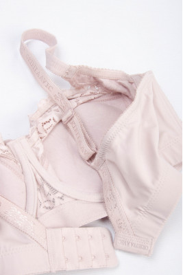 Бюстгальтер